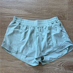 Lululemon hotty toddy Shorts - not sure on size.